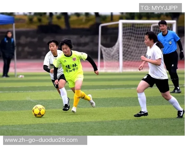 桂林足球崛起之路：从基层到球星的成长与挑战